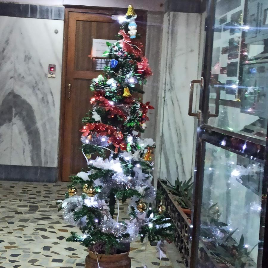 Cozy Private Ac Studio By The Sea Bandstand Bandra W Mumbai Nr Taj Lands End Lejlighed Eksteriør billede