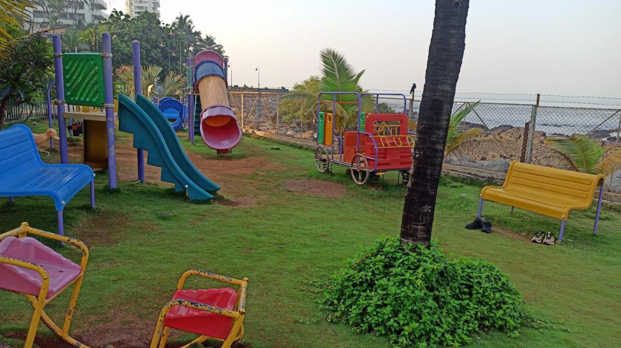 Cozy Private Ac Studio By The Sea Bandstand Bandra W Mumbai Nr Taj Lands End Lejlighed Eksteriør billede