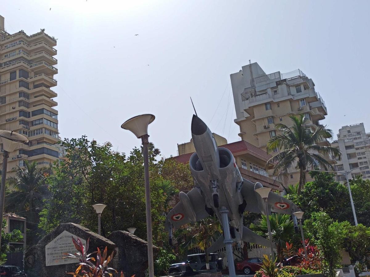 Cozy Private Ac Studio By The Sea Bandstand Bandra W Mumbai Nr Taj Lands End Lejlighed Eksteriør billede