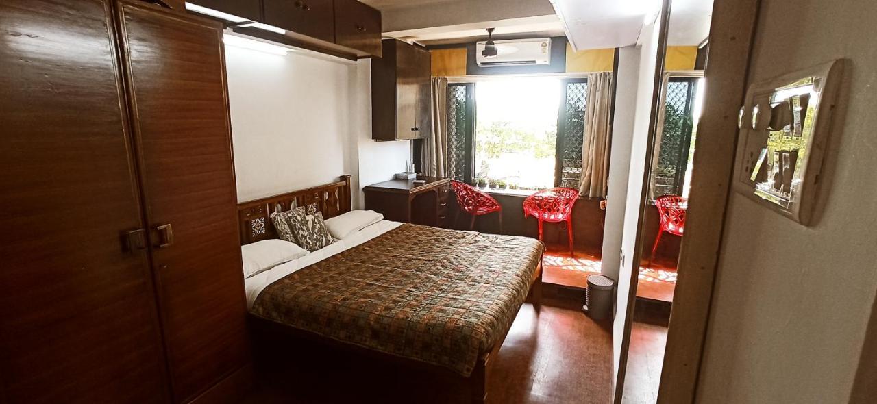 Cozy Private Ac Studio By The Sea Bandstand Bandra W Mumbai Nr Taj Lands End Lejlighed Eksteriør billede