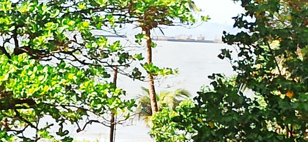 Cozy Private Ac Studio By The Sea Bandstand Bandra W Mumbai Nr Taj Lands End Lejlighed Eksteriør billede